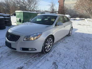 Buick Regal Premium I Turbo Sedan FWD