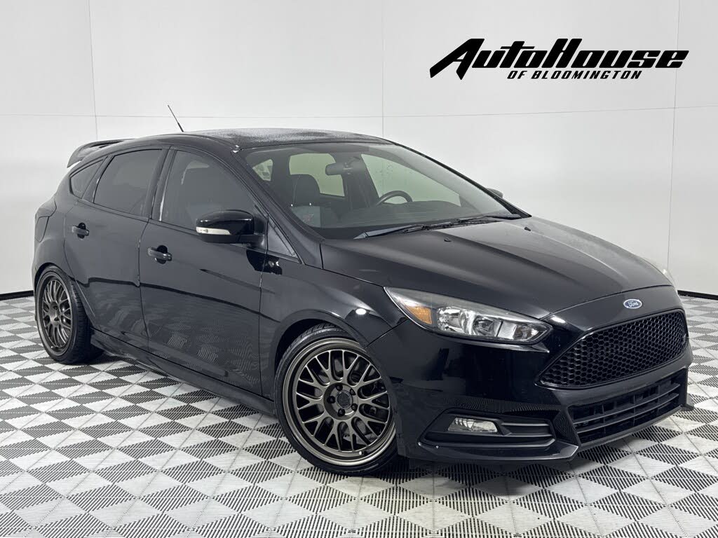 2017 Ford Focus ST