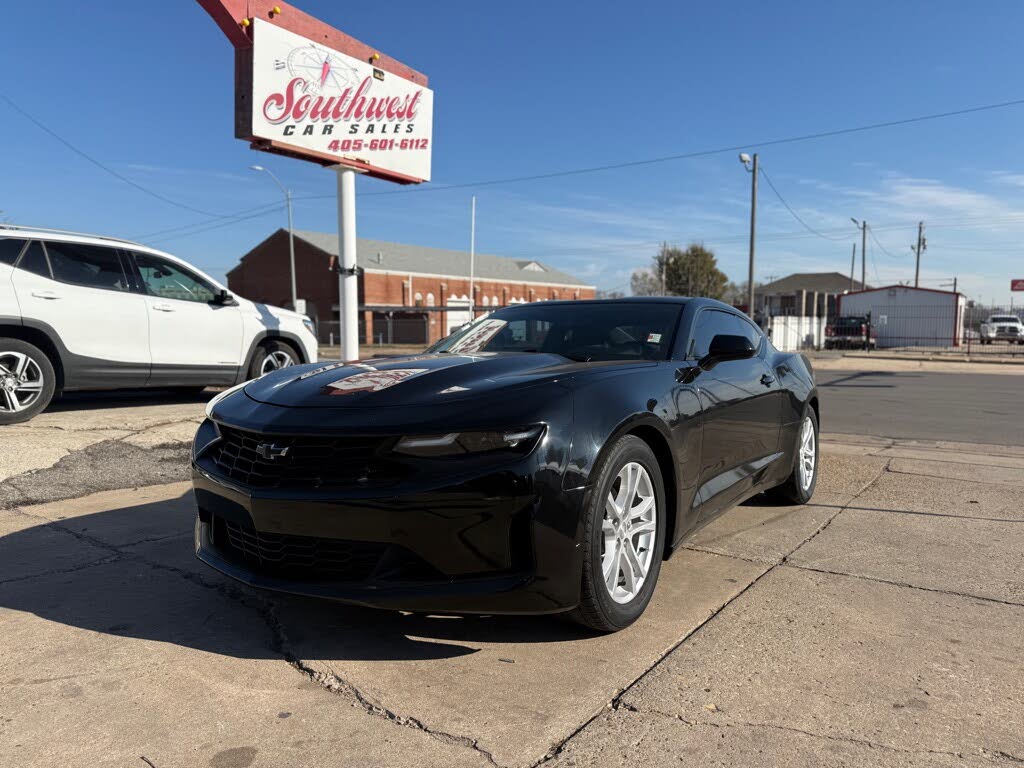 2019 Chevrolet Camaro LS Coupe RWD