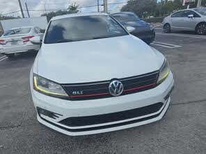 Volkswagen Jetta GLI 2.0T FWD