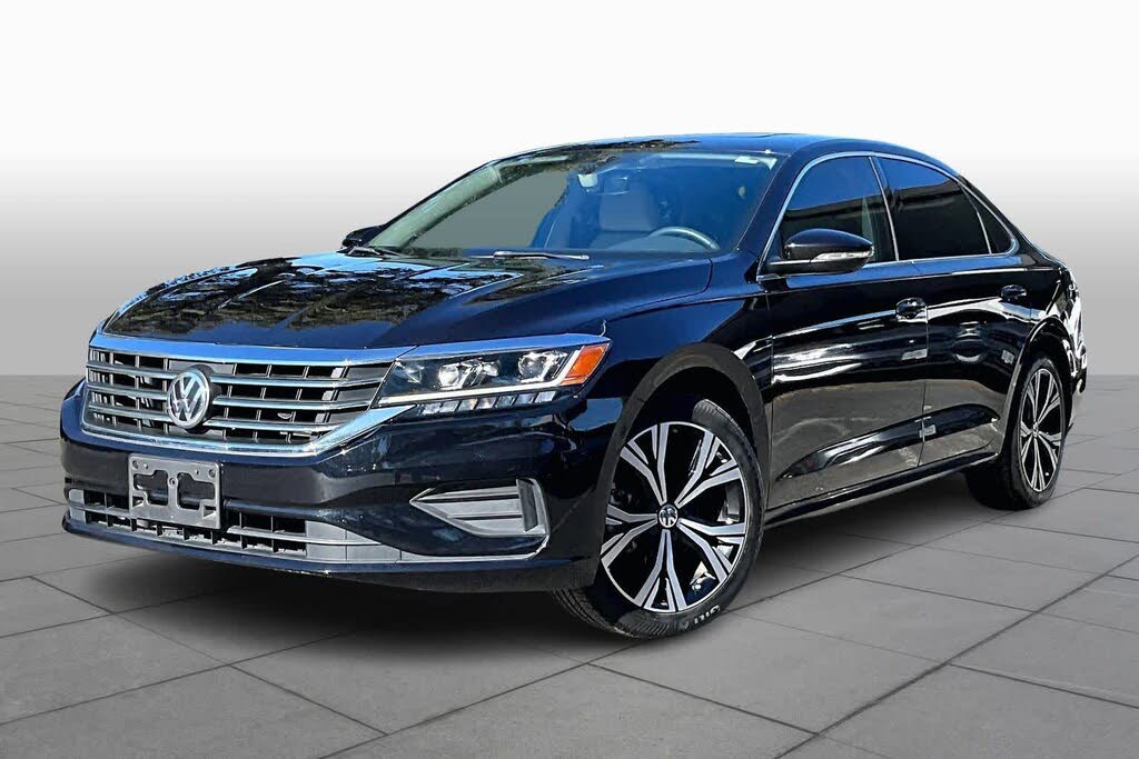 2022 Volkswagen Passat 2.0T SE FWD