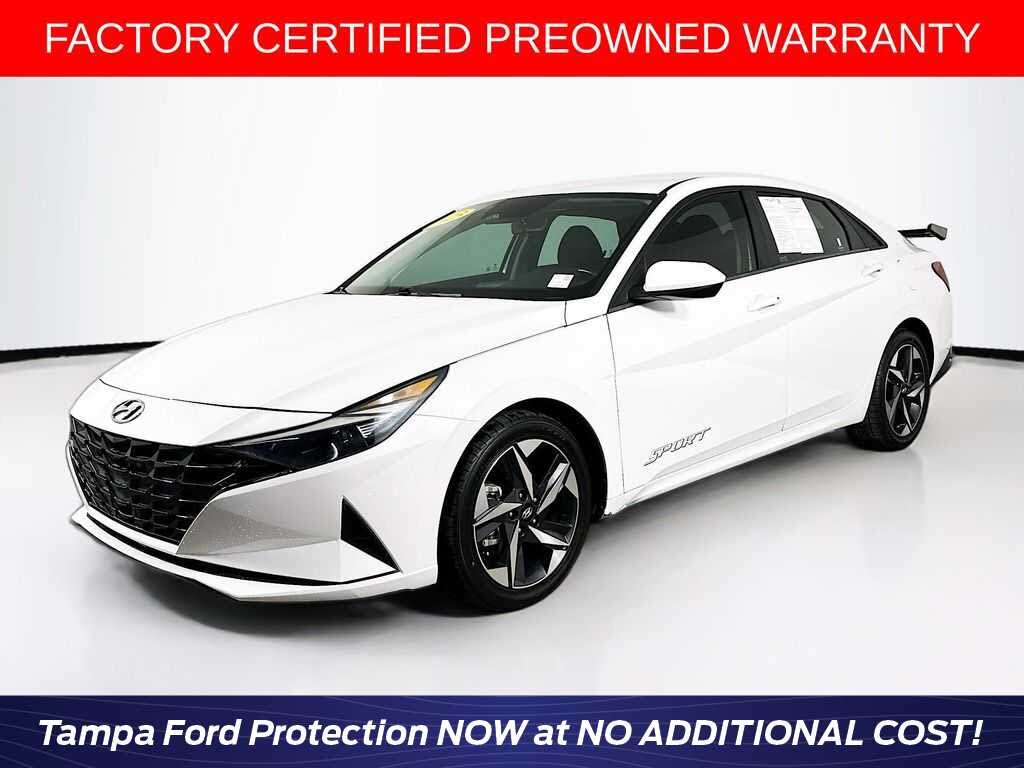 2023 Hyundai Elantra SEL FWD