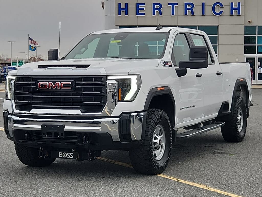 2024 GMC Sierra 2500HD Pro Crew Cab 4WD