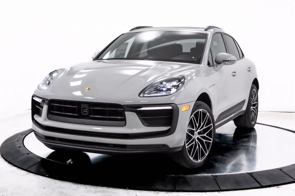 2025 Porsche Macan