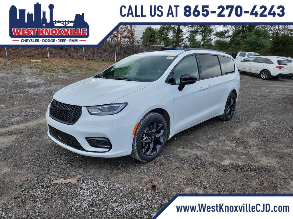 2026 Chrysler Pacifica Select FWD