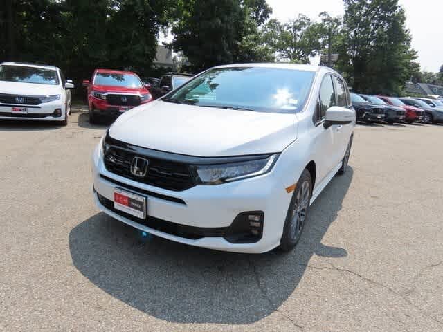2026 Honda Odyssey Touring FWD
