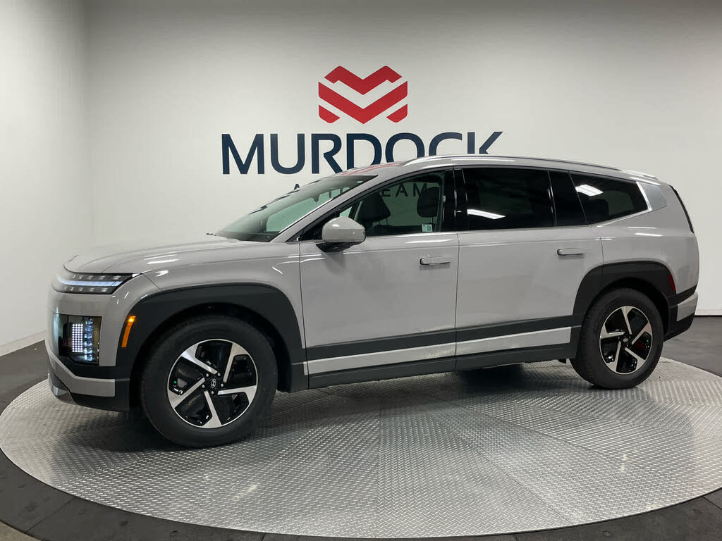 2026 Hyundai Ioniq 9 SE AWD