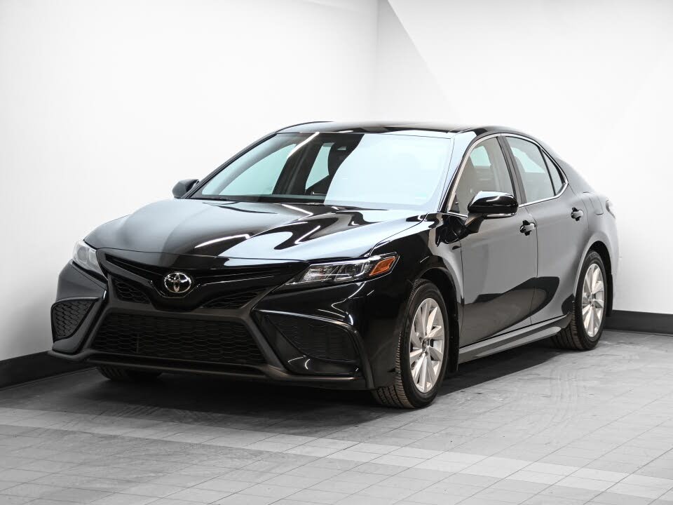 2021 Toyota Camry SE FWD
