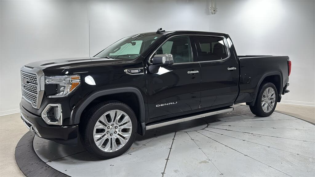 2020 GMC Sierra 1500 Denali Crew Cab 4WD
