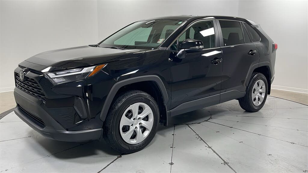 2024 Toyota RAV4 LE AWD