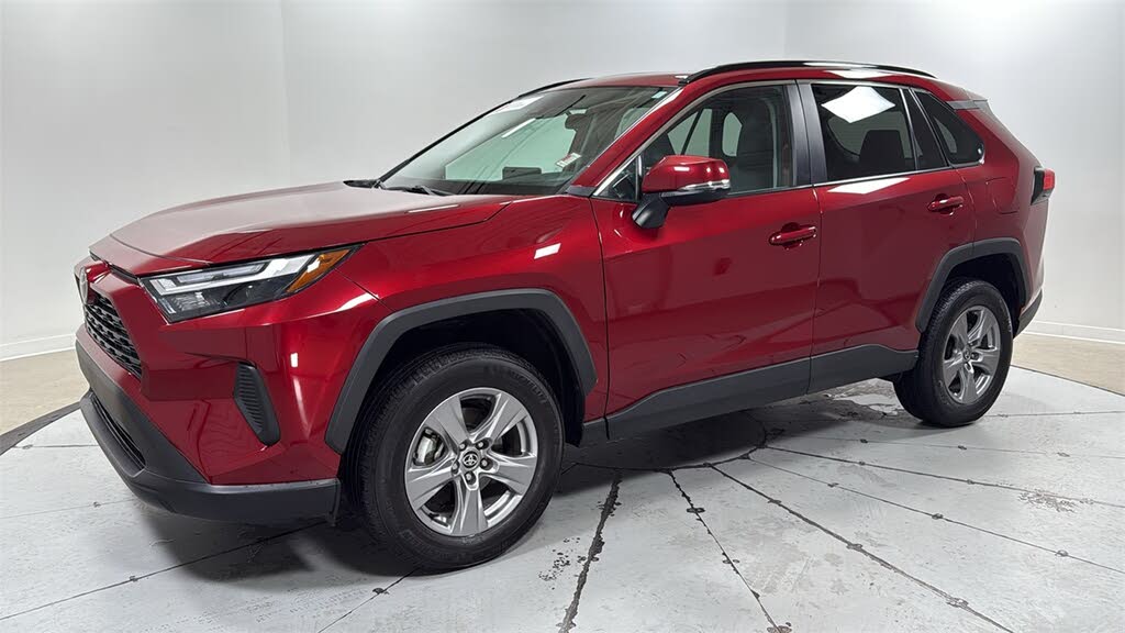 2024 Toyota RAV4 XLE AWD