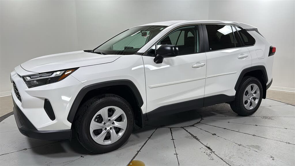 2024 Toyota RAV4 LE AWD