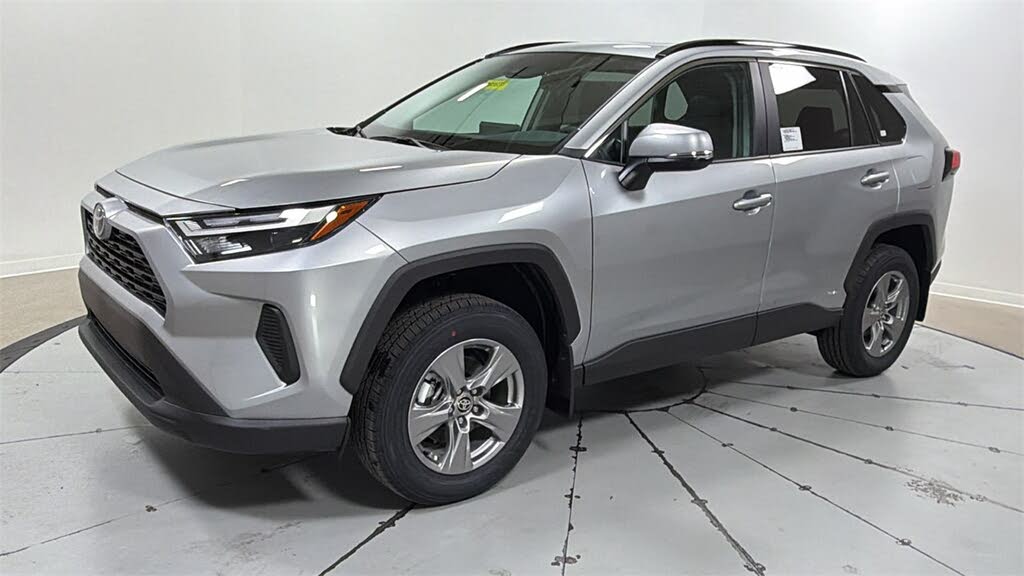 2025 Toyota RAV4 Hybrid XLE AWD
