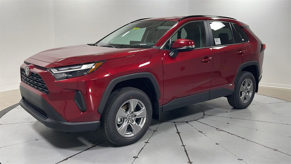 2025 Toyota RAV4 Hybrid XLE AWD
