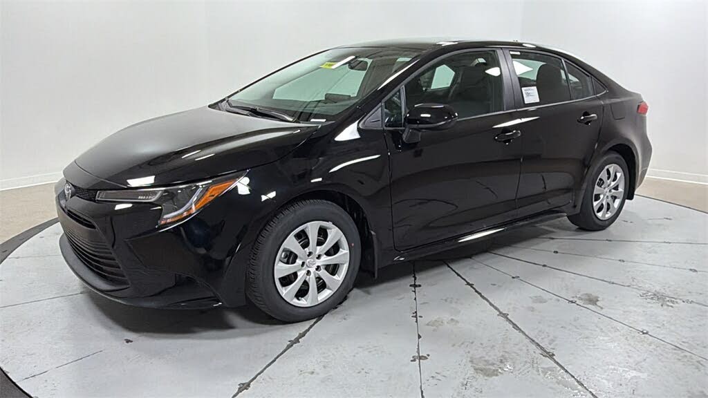 2026 Toyota Corolla LE FWD