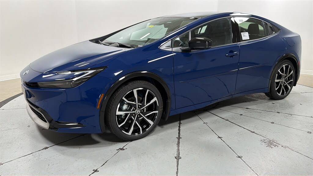 2026 Toyota Prius Plug-In Hybrid XSE Premium FWD