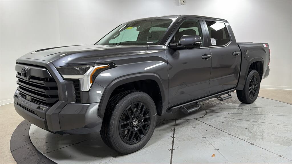 2026 Toyota Tundra SR5 CrewMax Cab 4WD