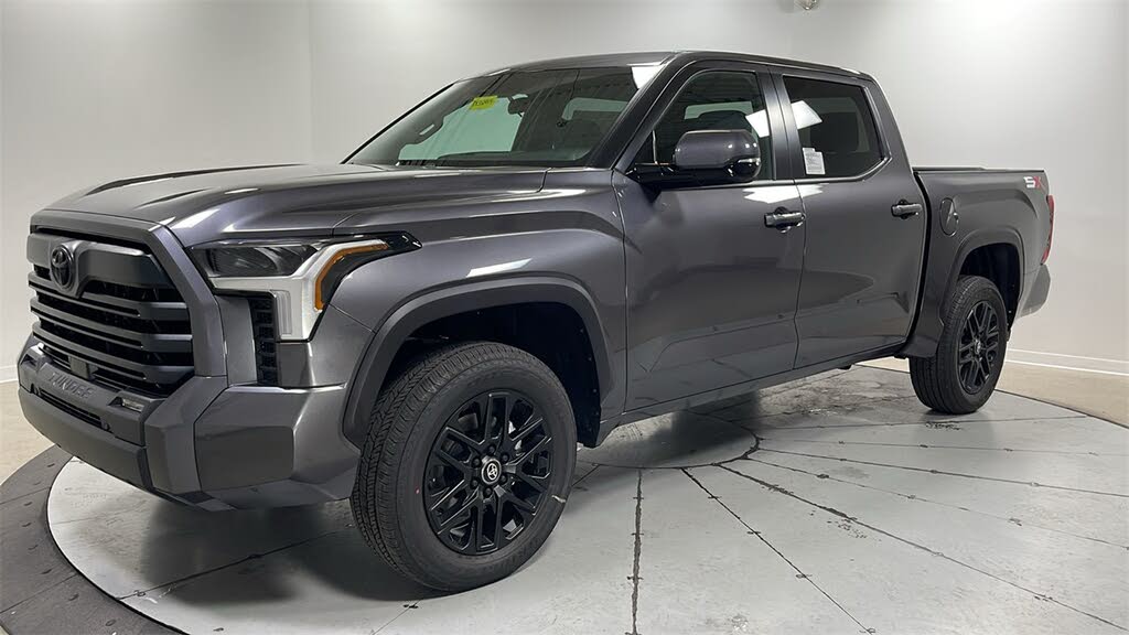 2026 Toyota Tundra SR5 CrewMax Cab 4WD