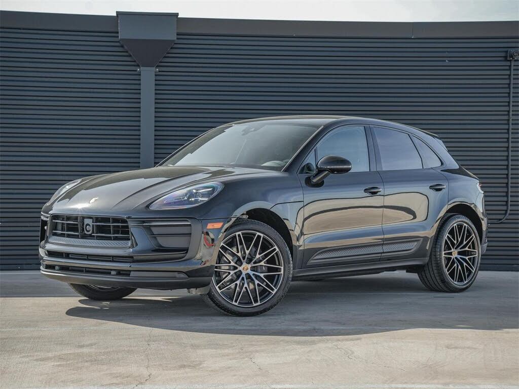 2025 Porsche Macan