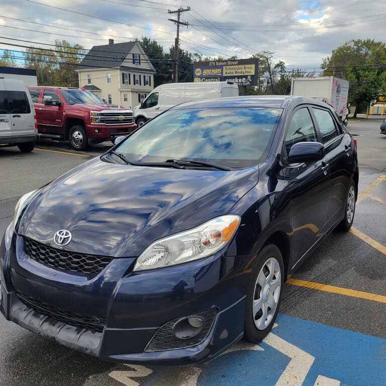 2010 Toyota Matrix Base