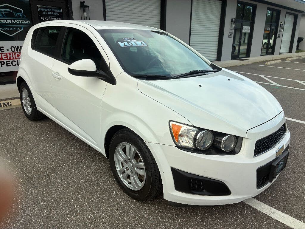 2013 Chevrolet Sonic LT Hatchback FWD