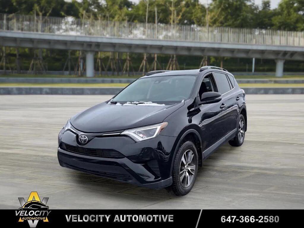 2018 Toyota RAV4 LE AWD