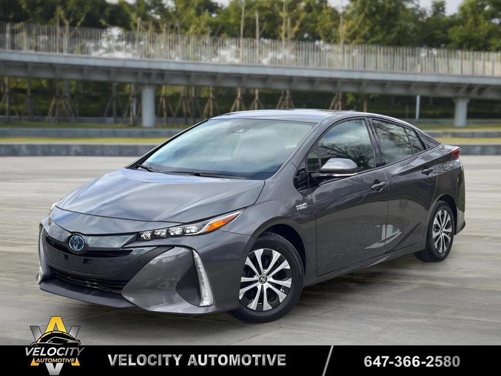 Toyota Prius Prime FWD 2020
