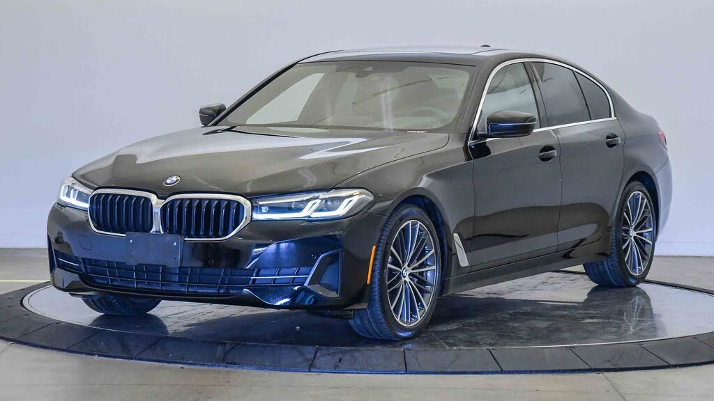 2022 BMW 5 Series 530i RWD