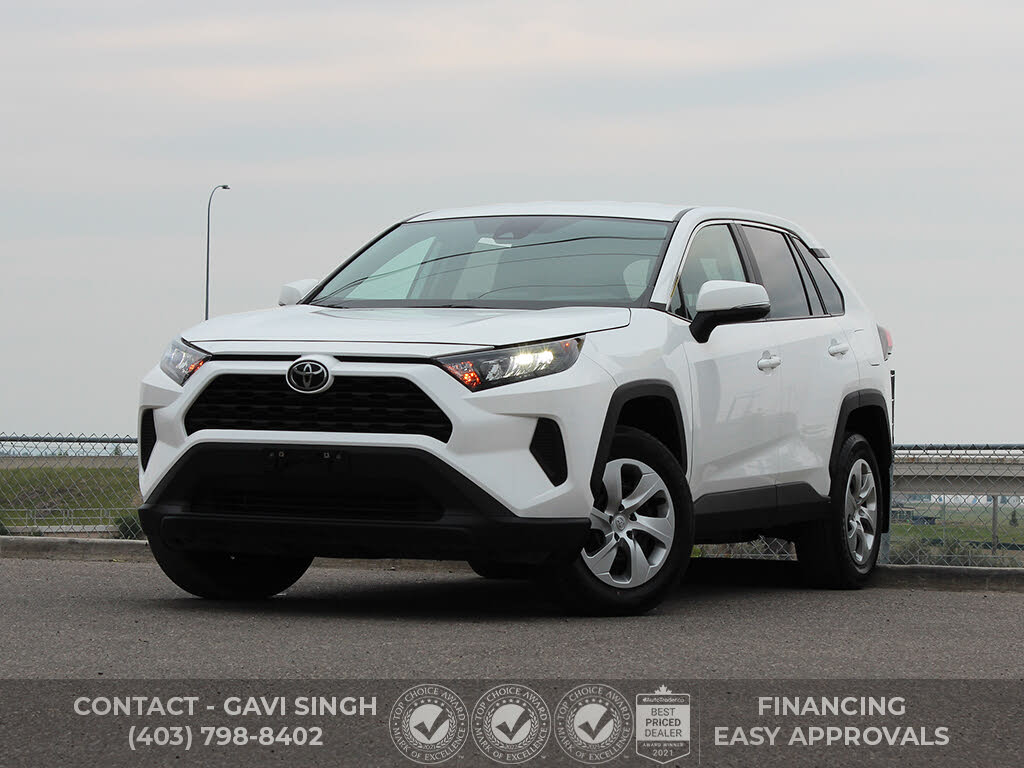 2022 Toyota RAV4 LE AWD