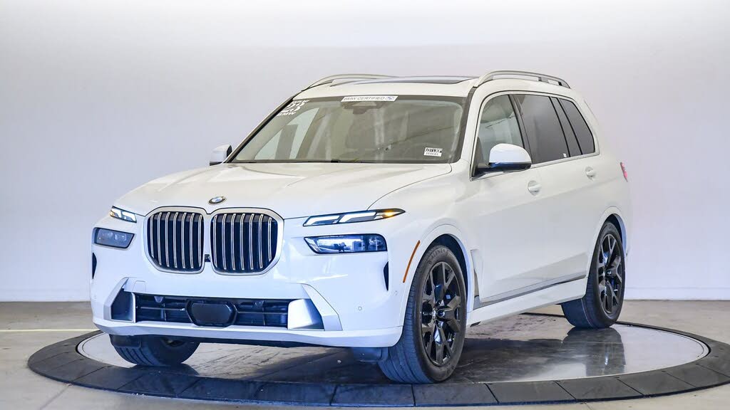 2023 BMW X7 xDrive40i AWD