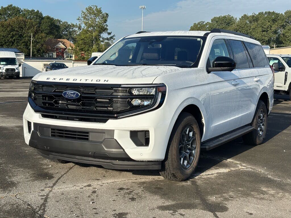 2025 Ford Expedition Active 4WD