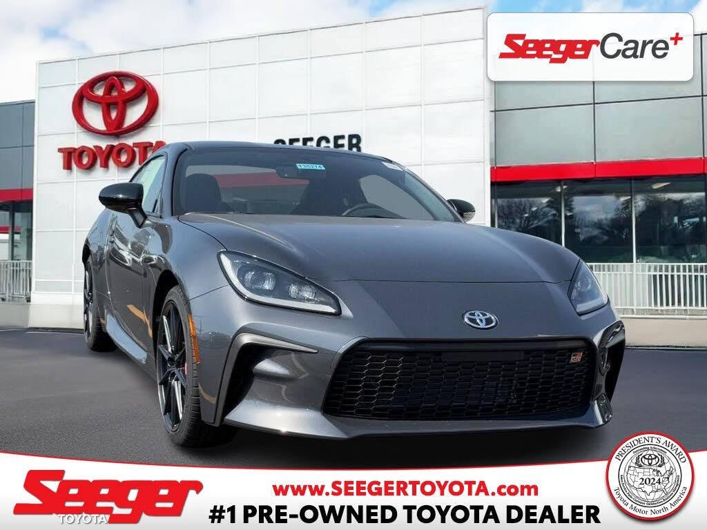 2025 Toyota GR86 Premium RWD