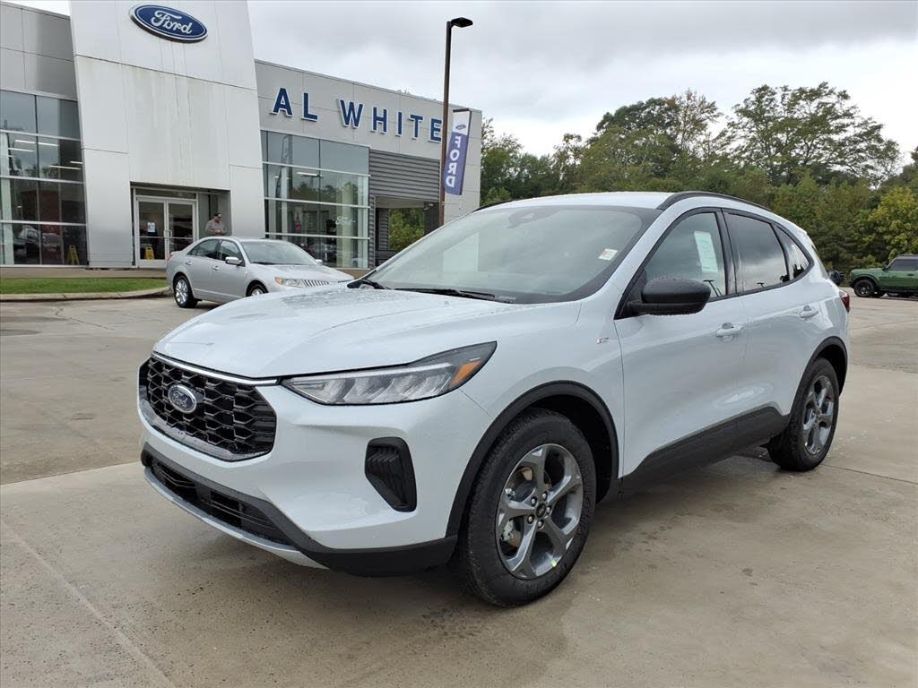 2026 Ford Escape ST-Line FWD