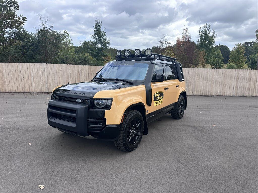 2022 Land Rover Defender 110 X-Dynamic SE AWD