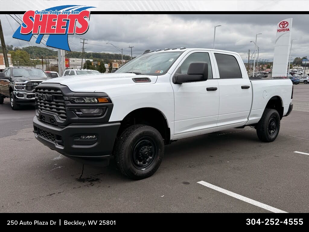 2026 RAM 2500 Tradesman Crew Cab 4WD