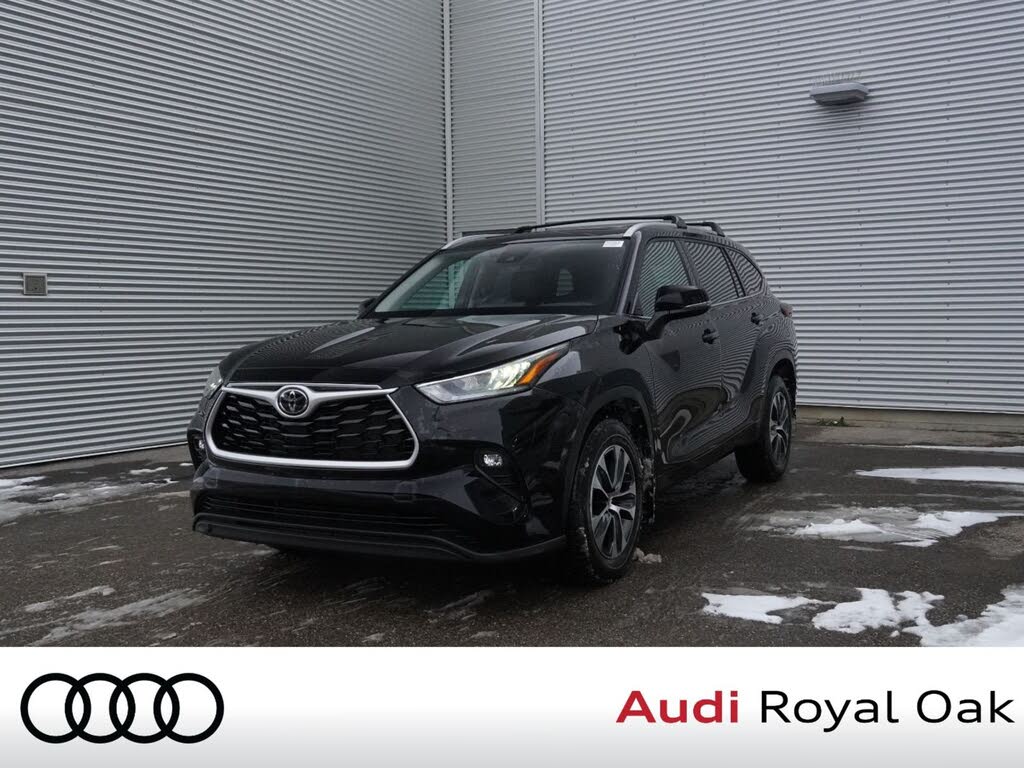 Toyota Highlander XLE AWD 2022