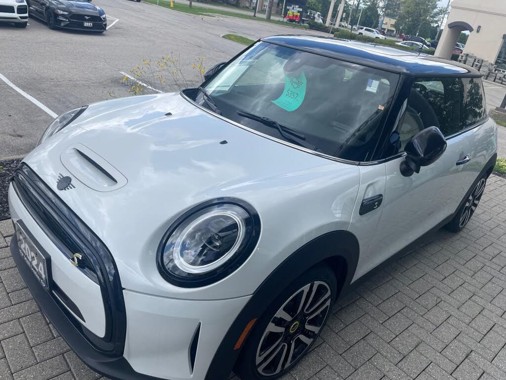 2024 MINI Cooper SE 2-Door Hatchback FWD
