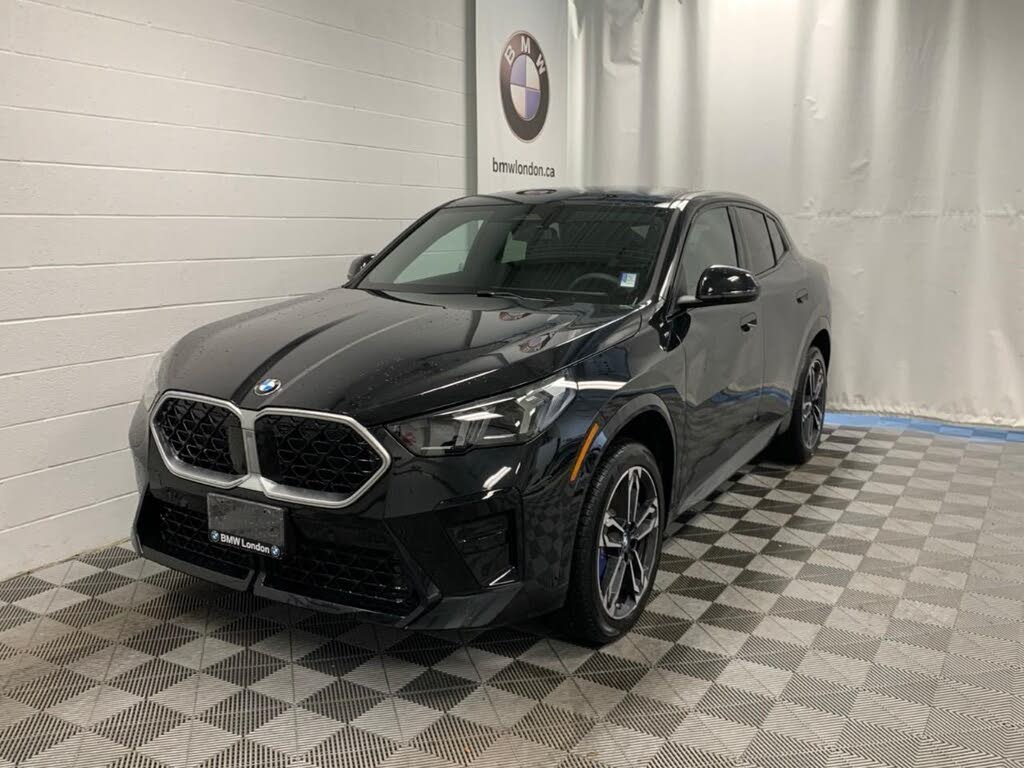 2025 BMW X2 xDrive28i