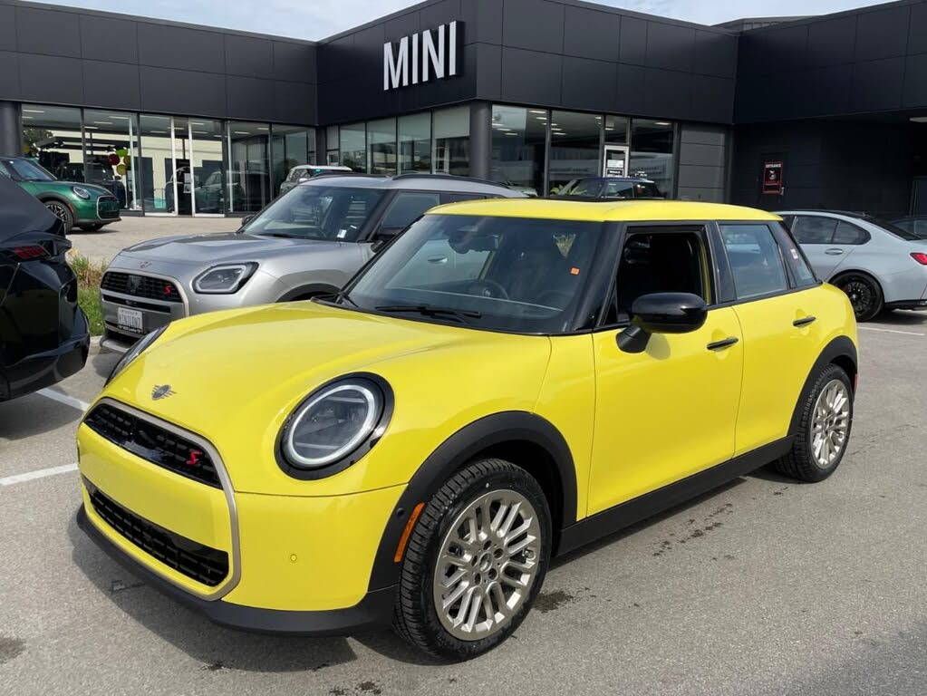 2025 MINI Cooper S 4-Door Hatchback FWD