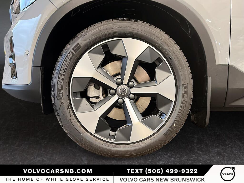 2026 Volvo XC40 B5 Plus AWD