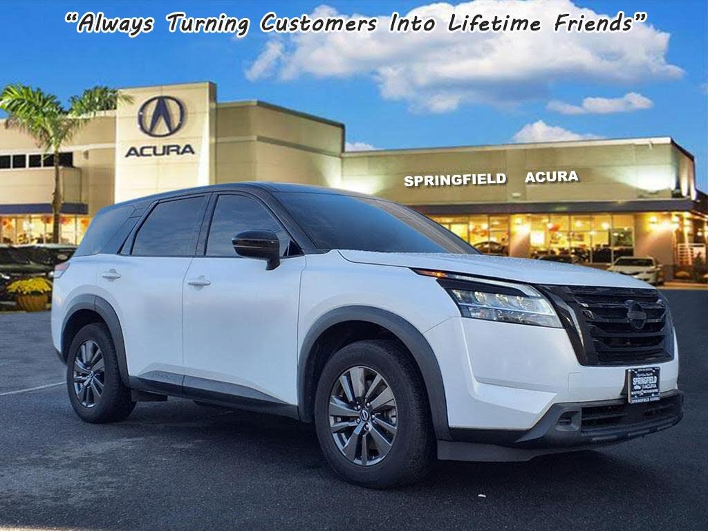 2022 Nissan Pathfinder S 4WD