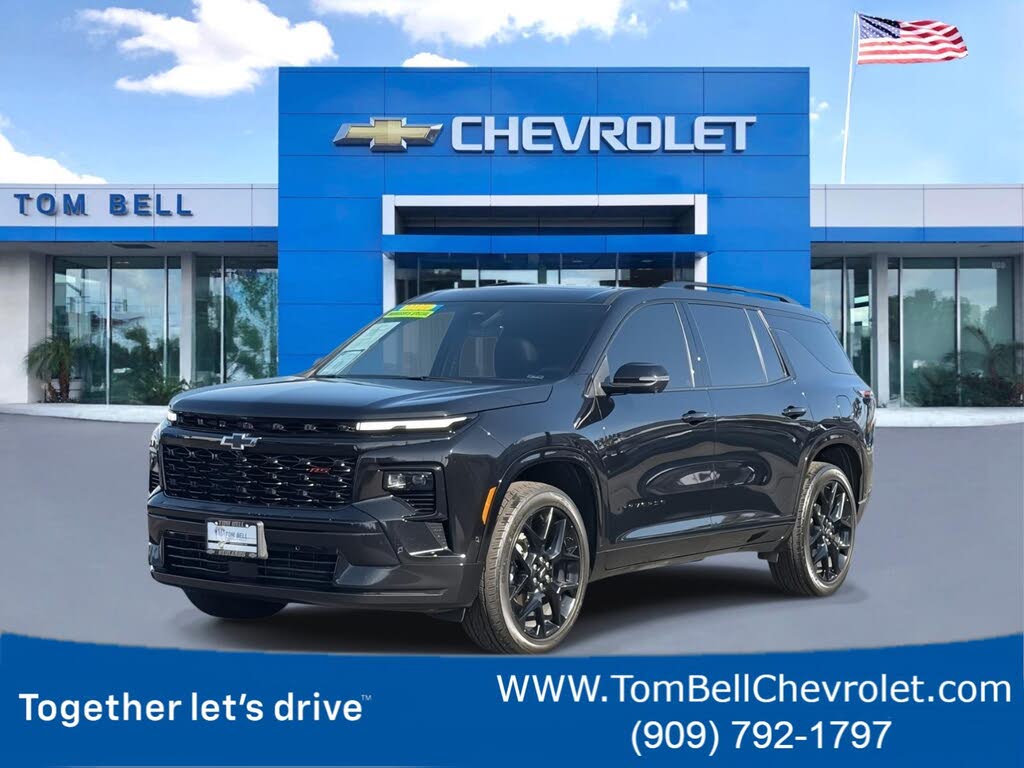 2025 Chevrolet Traverse RS FWD