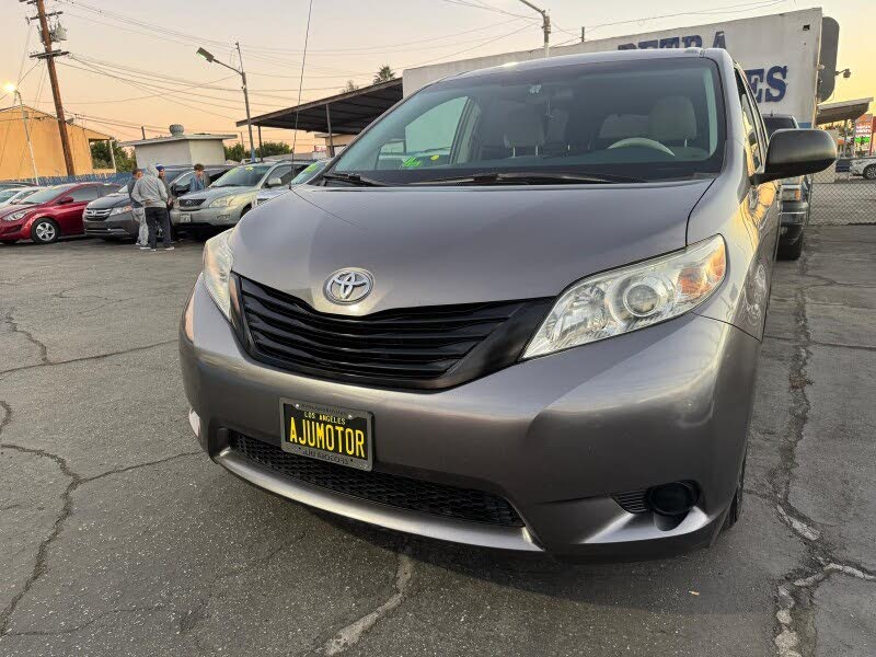 2014 Toyota Sienna L 7-Passenger