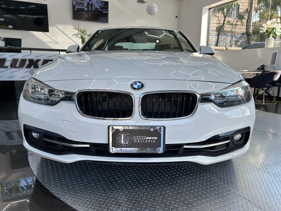 2016 BMW 3 Series 328i xDrive Sedan AWD