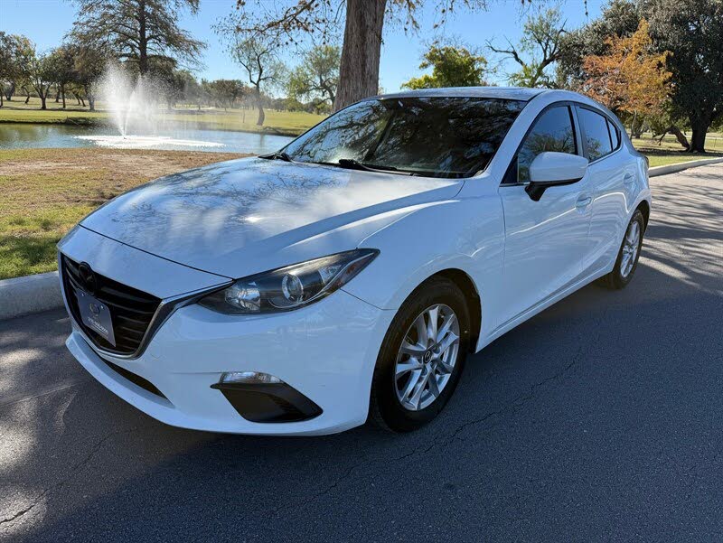2014 Mazda MAZDA3 i Grand Touring Hatchback
