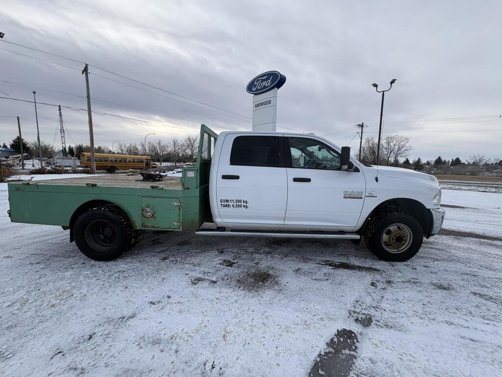 2016 RAM 3500 SLT Crew Cab LB DRW 4WD