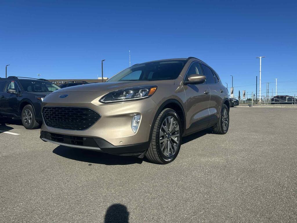 2020 Ford Escape Hybrid Titanium AWD