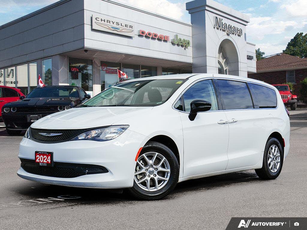 2024 Chrysler Grand Caravan SXT FWD