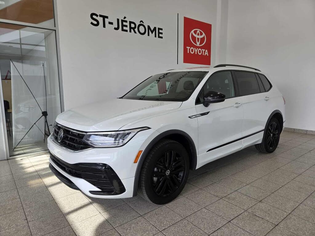 2022 Volkswagen Tiguan Comfortline R-Line Black 4Motion