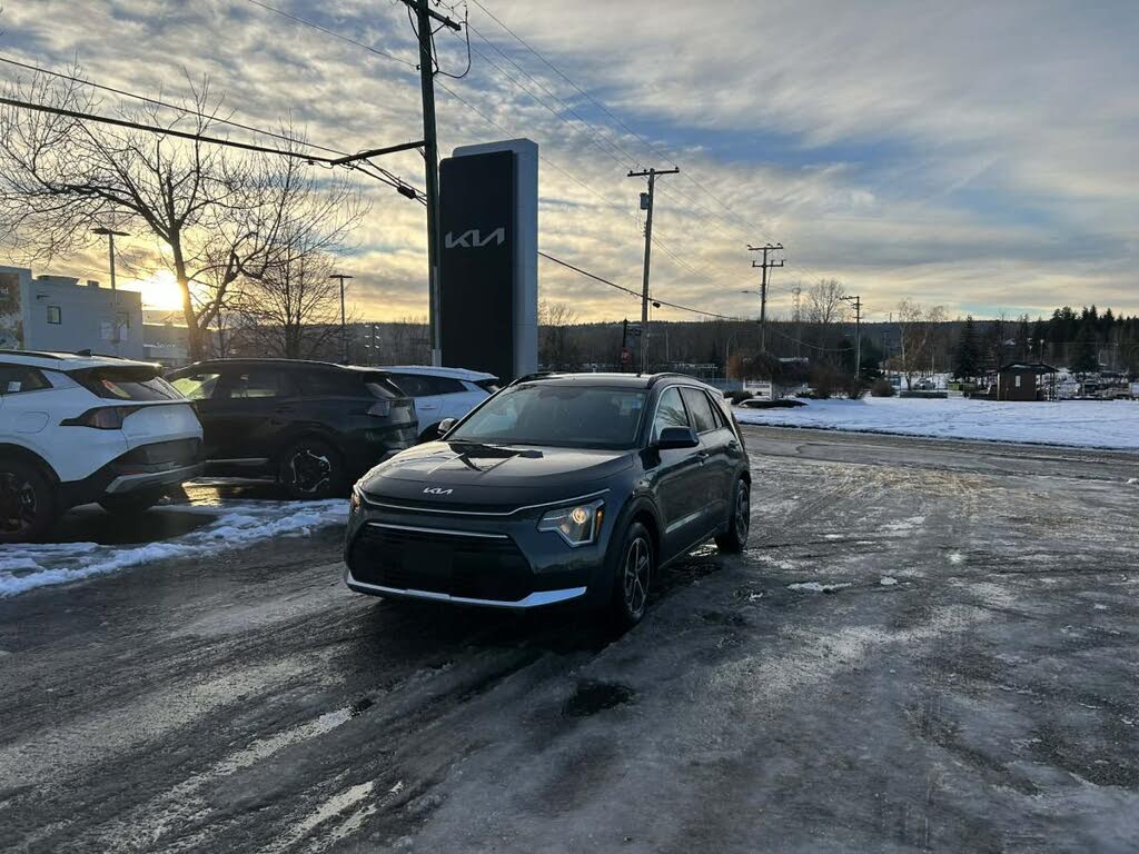 2025 Kia Niro Hybrid Plug-In EX Premium FWD